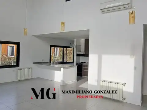 Casa en Alquiler de 3 dormitorios