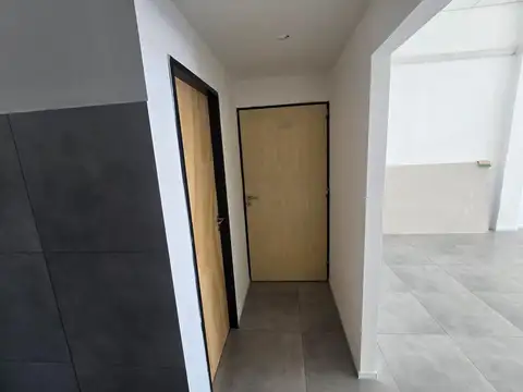 Local en Alquiler en Colinas De Manantiales, $ 2.300.000