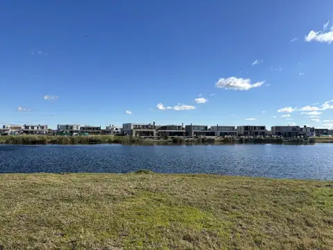 Lote al Lago en Venta en Riberas - Puertos