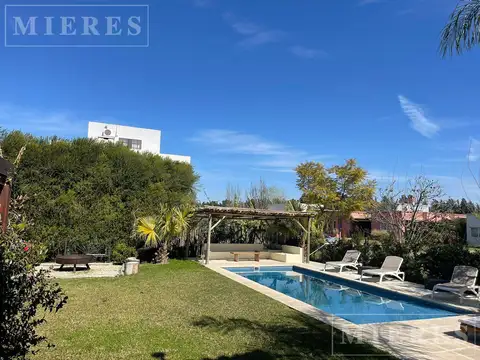 Casa en Alquiler Temporal en Talar Del Lago II, USD 4.500