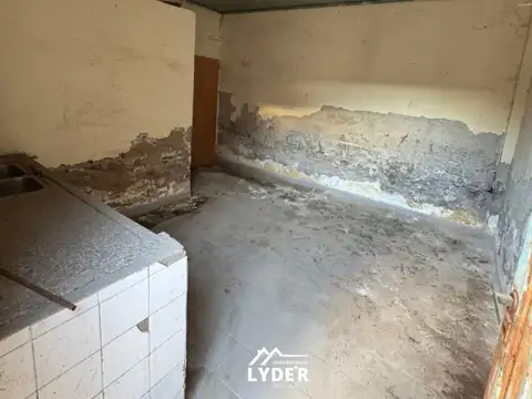 Local comercial en venta ubicado sobre Av. Mac Lean 1245