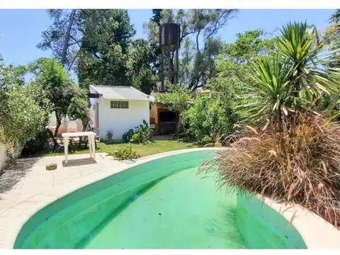 Sgto. Cabral entre Yrigoyen y Mariano Moreno