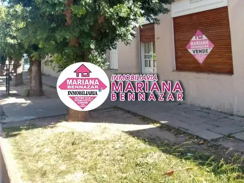 CASA + 2 LOCALES EN VENTA - IDEAL INVERSION