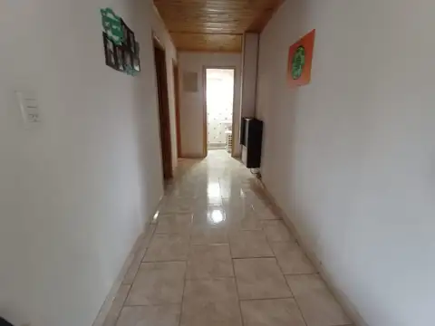 Anchorena esq. Chubut 700