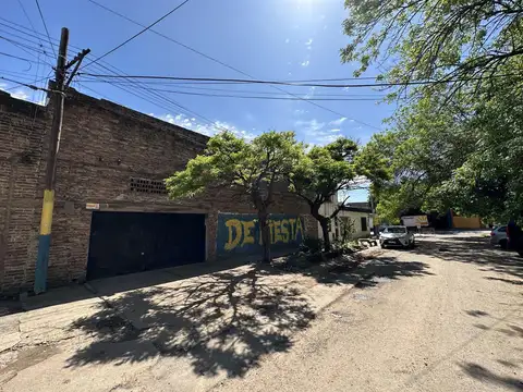 Casa 6 ambientes con 3 baños