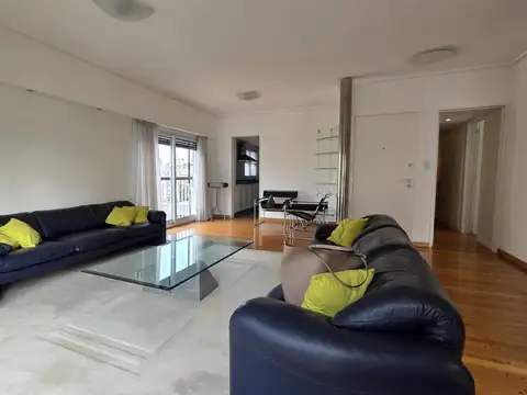 Departamento en Alquiler de 3 dormitorios
