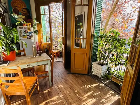 Estanislao Zeballos 600