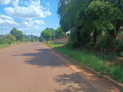 Lavalle casi B, Simon