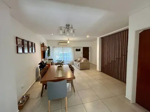 Depto Tipo Casa 4 ambientes con 1 baño