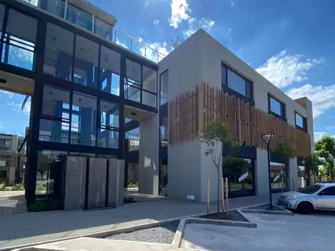 Local en Alquiler en Bella Vista, USD 3.500