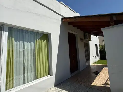 Casa  en Venta en Champagnat, Luján, G.B.A. Zona Oeste