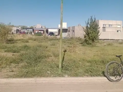 Terreno en Venta en General Fernandez Oro, USD 20.000