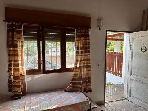 Casa monoambiente en PH - Ubicada en zona sur de Gesell