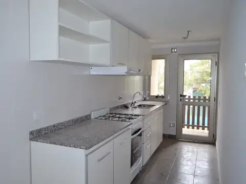 Departamento en Venta con 3 cocheras