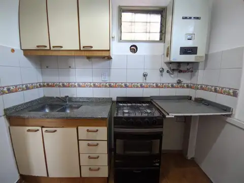 Avenida Vélez Sarsfield 100, Piso 5