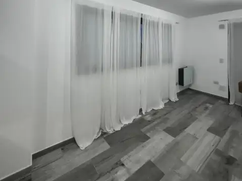 Departamento en Alquiler en Ituzaingó Norte, $ 600.000