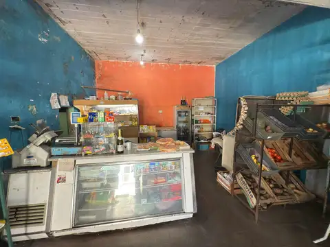 Venta 3 locales independientes que pueden unirse, barrio Industrial Rosario