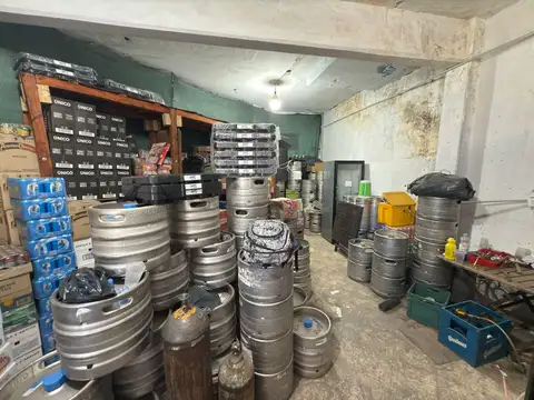 Local en Venta en Barrio Industrial, USD 80.000