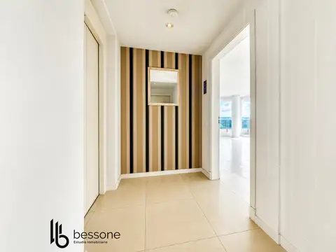 Departamento en Venta en Parque Luro, USD 250.000