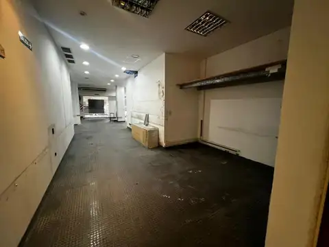 Local en Alquiler 40 años