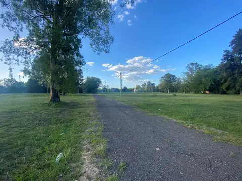 BARRIO PARQUE ALTOS DE GARIN 100