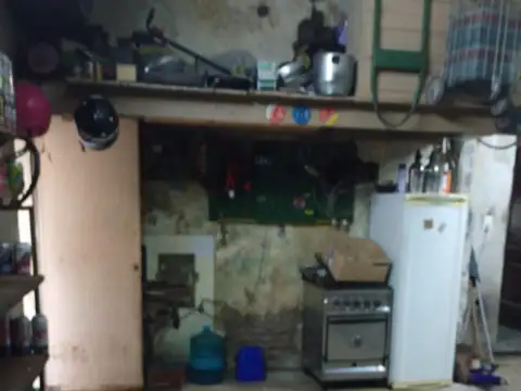 Depto Tipo Casa 4 ambientes con 2 baños