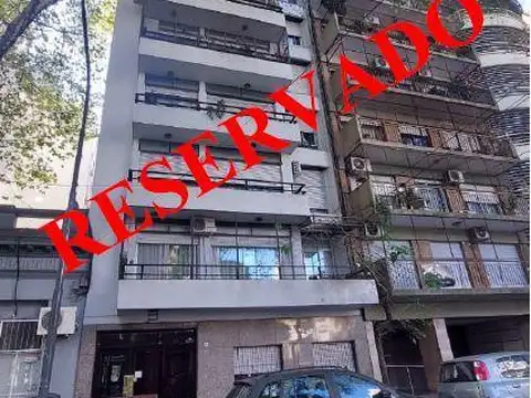 SEMIPISO 4 ambientes c/balcón VENTA en FLORES