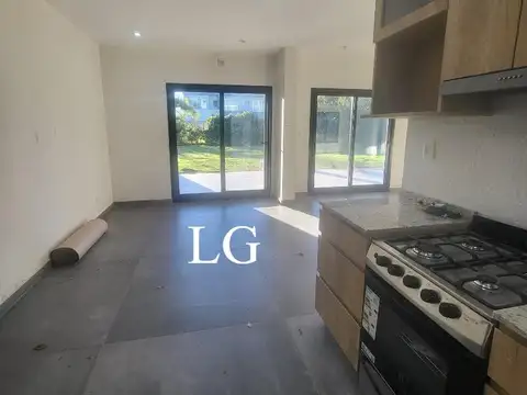 Casa en Venta 1 año