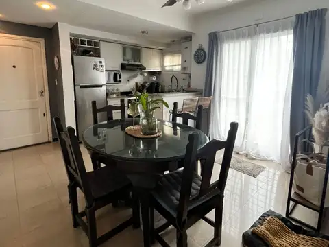 20 De Septiembre 2900, Piso 2