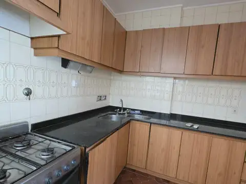 Departamento 4 ambientes con 1 baño
