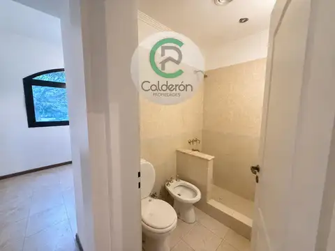 Casa en Venta en Campos De Álvarez, USD 290.000