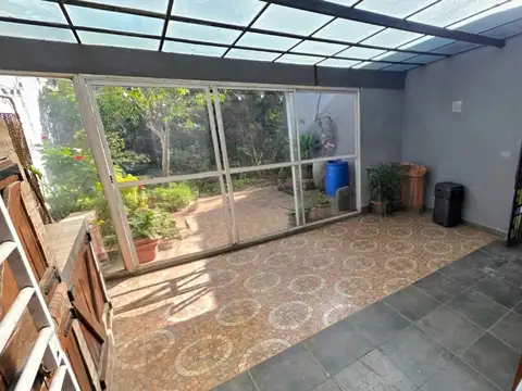 Depto Tipo Casa en Venta de 5 ambientes