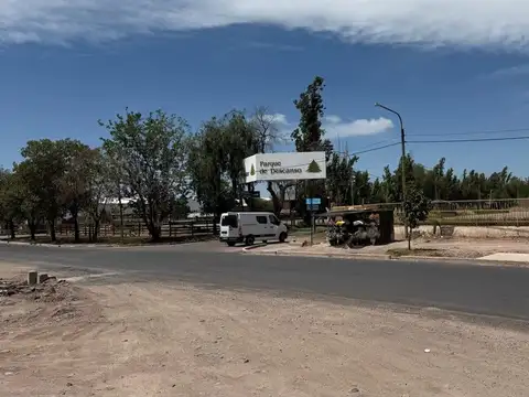 Lateral Sur Acceso Este