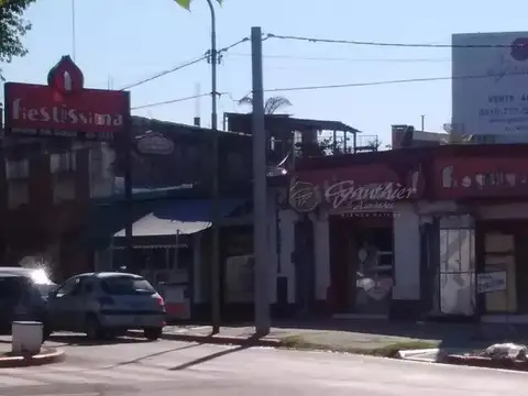 Local en Venta 50 años