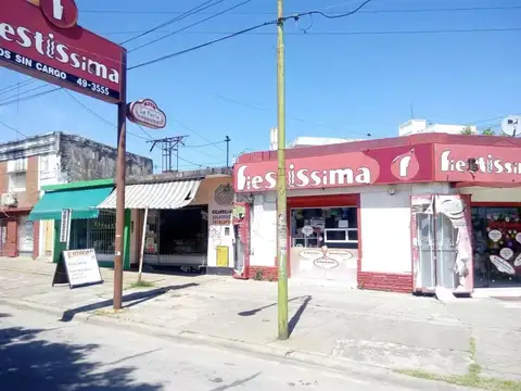 Local en Venta en Campana, USD 650.000
