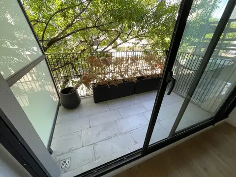 Impecable depto "prácticamente" dos amb, ubicación premium 