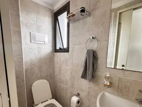Departamento en venta de 4 ambientes con balcón con cochera en San Miguel