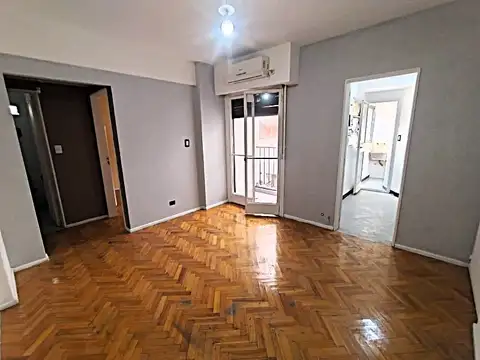 Dos ambientes luminoso - Oportunidad en San Cristobal