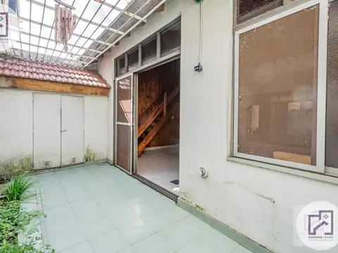 Depto Tipo Casa en Venta 50 años
