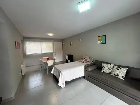 Departamento en Alquiler Temporal con 1 cocheras