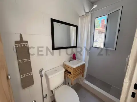 Casa 3 ambientes con 2 baños