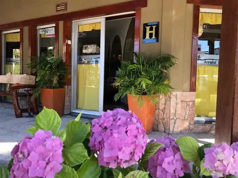 Hotel en Venta en Villa Gesell, USD 1.300.000