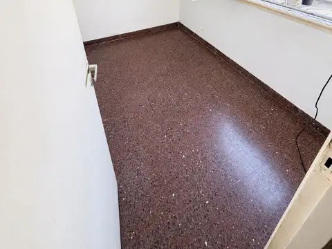 Depto Tipo Casa en Alquiler de 4 dormitorios