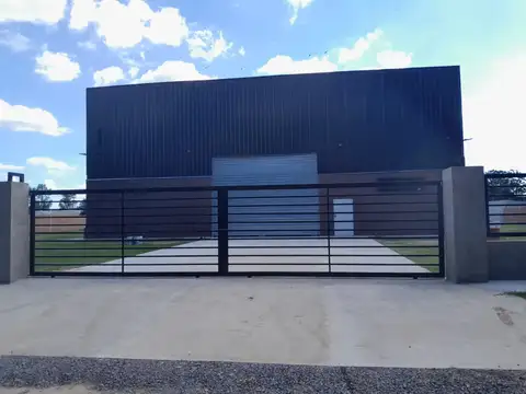 Galpon en Venta 57  mts Fondo
