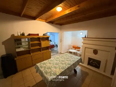Depto Tipo Casa en Venta con 1 cocheras