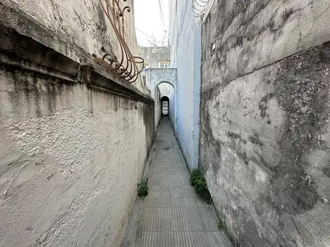 Depto Tipo Casa en Alquiler de 2 ambientes