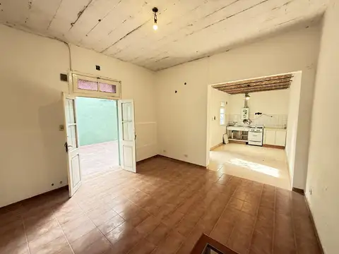 Depto Tipo Casa 2 ambientes con 1 baño