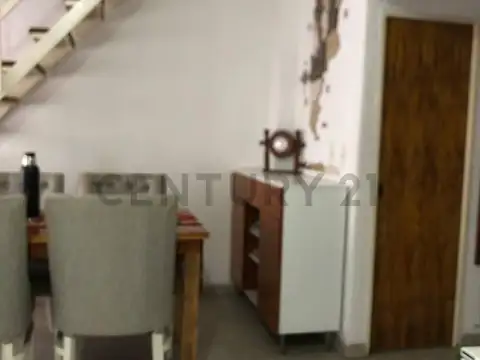 Depto Tipo Casa en Venta en Ezpeleta Oeste, USD 64.500