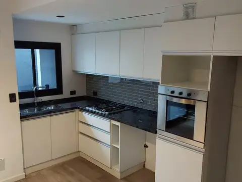 Casa en Venta en Olivos, USD 350.000