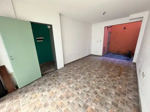 Depto Tipo Casa 2 ambientes con 1 baño